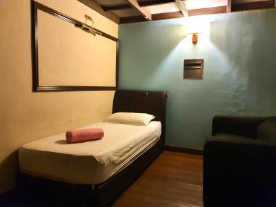 Travel Hub Highstreet - 20