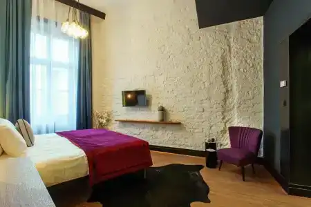 Rum Budapest - 75