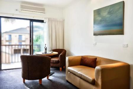 Best Western Motor Inn & Serviced - 65