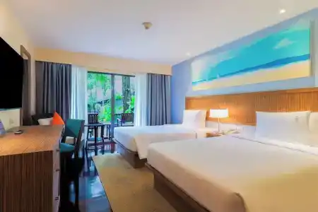 Holiday Inn Phuket Beach - 18