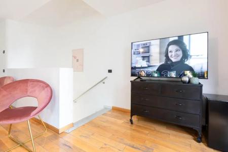 b&b Too Cute 2b Str8 - 22