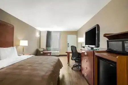 Quality Inn & Suites University Area - 30