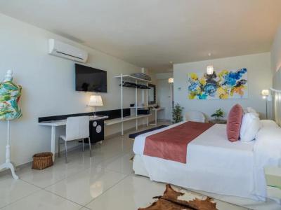 Ons Oceanfront - 84