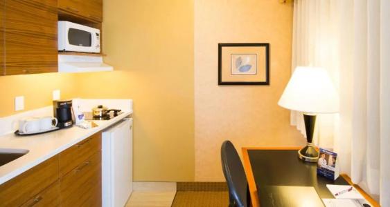 Best Western Plus Suites Downtown - 55