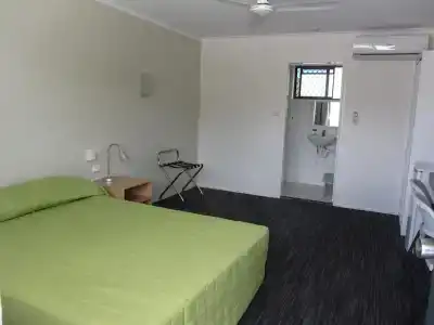 Urangan Motor Inn - 27