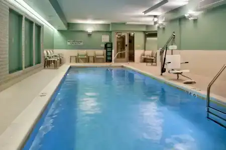 Courtyard by Marriott Washington, D.C./Foggy Bottom - 16
