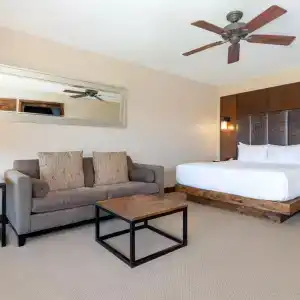 The Peaks and Spa - 38