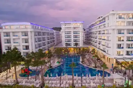 Grand Blue Fafa Resort & Spa - 21