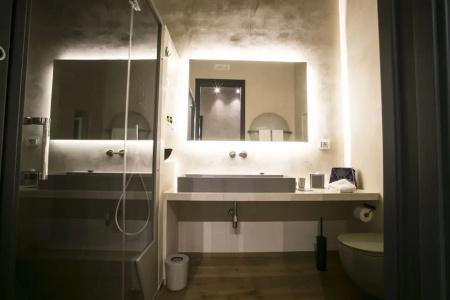 Edward Rooms & Wellness - 55