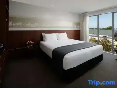 Rydges Latimer - 158