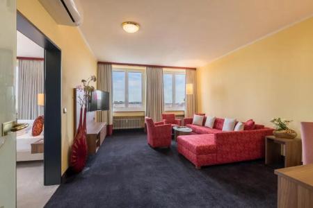 Best Western Augusta - 95
