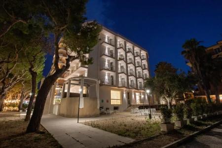Velia - hotel completamente nuovo a Grottammare - 33