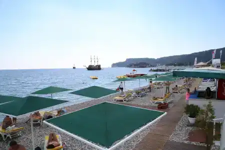 Valeri Beach - 15