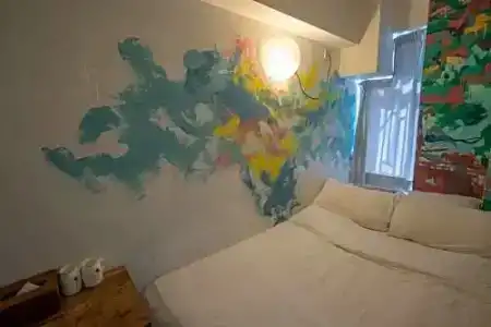 Just Inn - 33