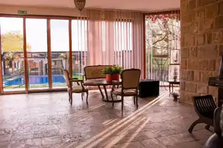 The Belgrade Hills Rooms and Suites - 7