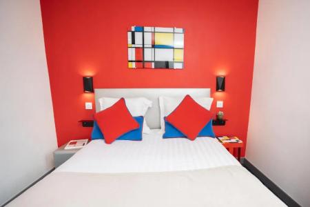 Hôtel Du Mont Dore Batignolles - 41