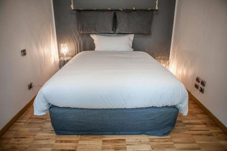 b&b Too Cute 2b Str8 - 36