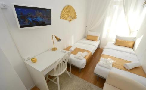 Golden Garden - 4