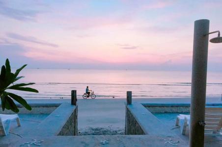 Baan Kangmung Hua Hin On The Beach - 14