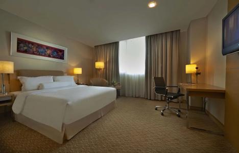 Royale Chulan The Curve - 3