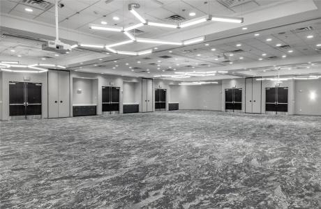 Hilton Garden Inn South - 37