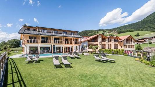 Sonus Alpis - Adults Only - 16