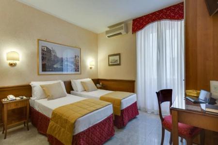 Silla - 32