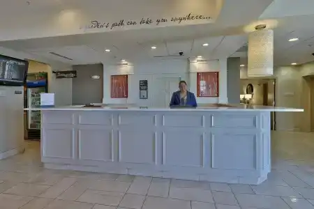 Hilton Garden Inn/Journal Center - 28