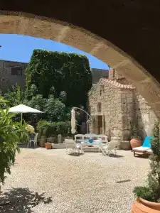 Saint Artemios and Oriental Suites - 48