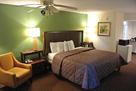 Select Inn - 41