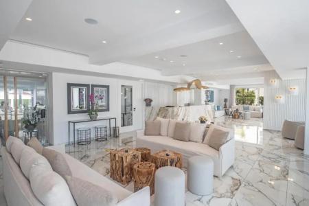 Kokkinos Boutique - 81