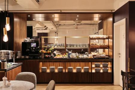 Schani Salon - 11