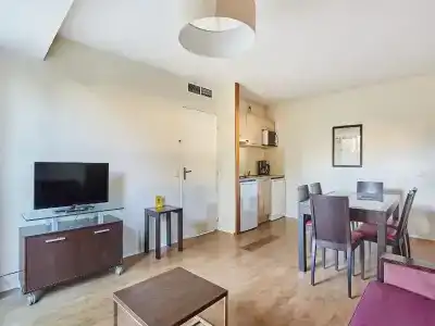 Odalys City Antibes Olympe - 36