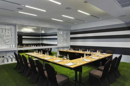 Mövenpick Sukhumvit 15 Bangkok - SHA Extra Plus Certified - 20