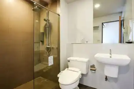 Amora Neoluxe Suites - 16