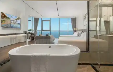 Le Hoang Beach Danang - 184