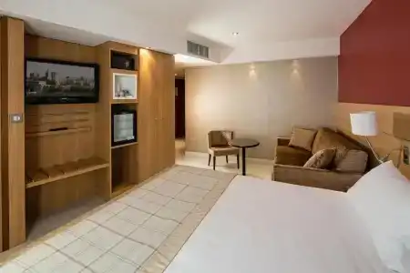 Best Western Plus Le Lavarin - 58