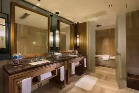 Hilton Wuhan Optics Valley - 130