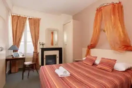 hôTel De France Et De Guise - 32
