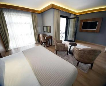 The Elegant - 55