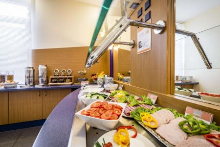Holiday Inn Express Dortmund, An Ihg - 10