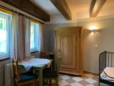 Pension Amadeus & - 43