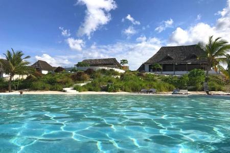 Zanbluu Beach - 4