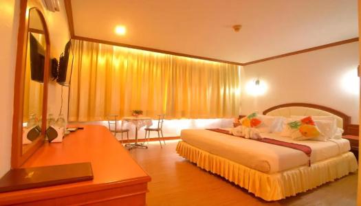 Chumphon Gardens - 77