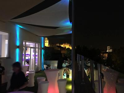 Adriano Boutique Sevilla - 12