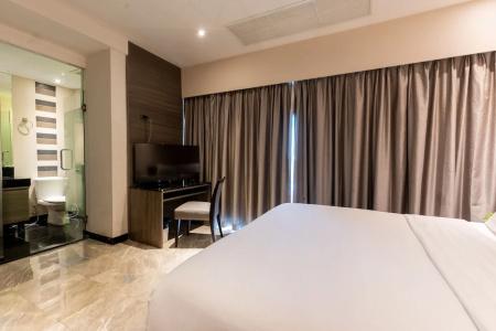 Pietra Bangkok - 99