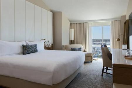 Newport Marriott - 59
