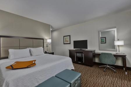 Hampton Inn & Suites - 6