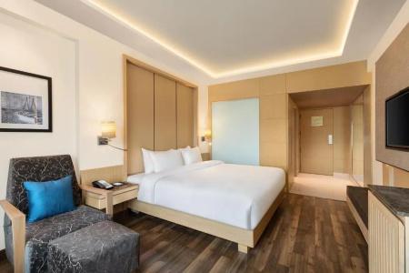 Radisson Mumbai Goregaon - 38