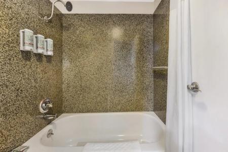 Best Western Pier Point Inn - 56